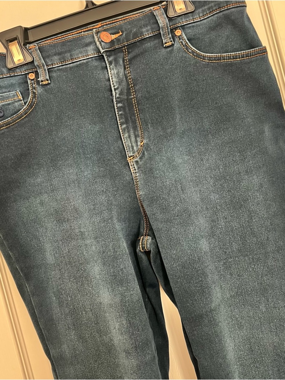 Gloria Vanderbilt Women's 12 All Around Slimming Effect Jean Dark Wash Capsule